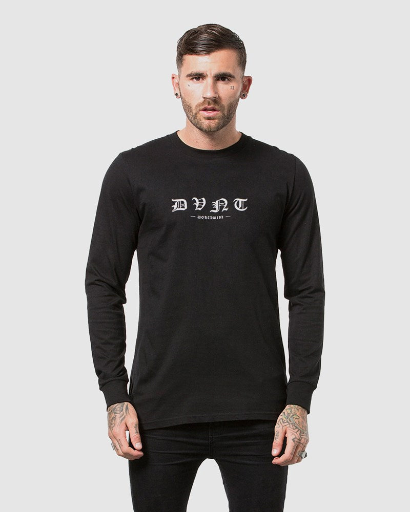 Worldwide Long Sleeve Tee