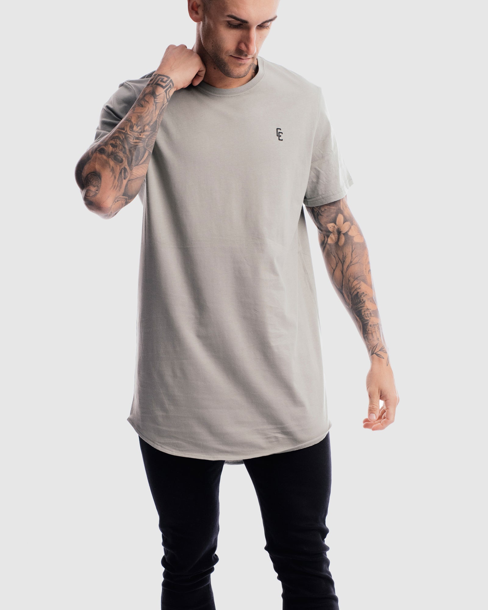 Cypher Rise Curved Hem Tee