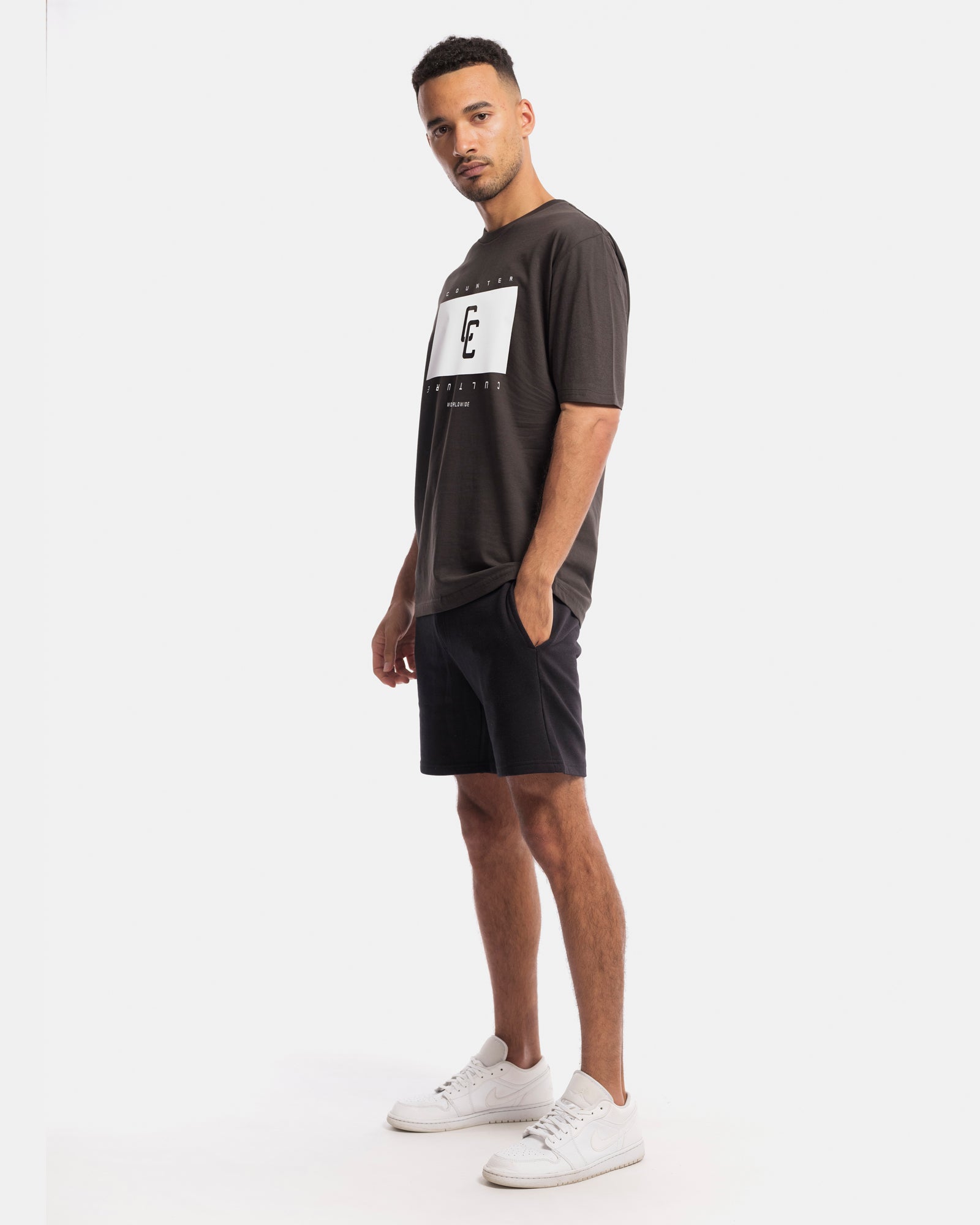 Blackout Oversize Tee