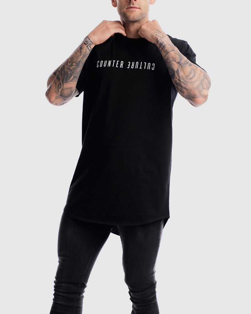 Atlas Curved Hem Tee