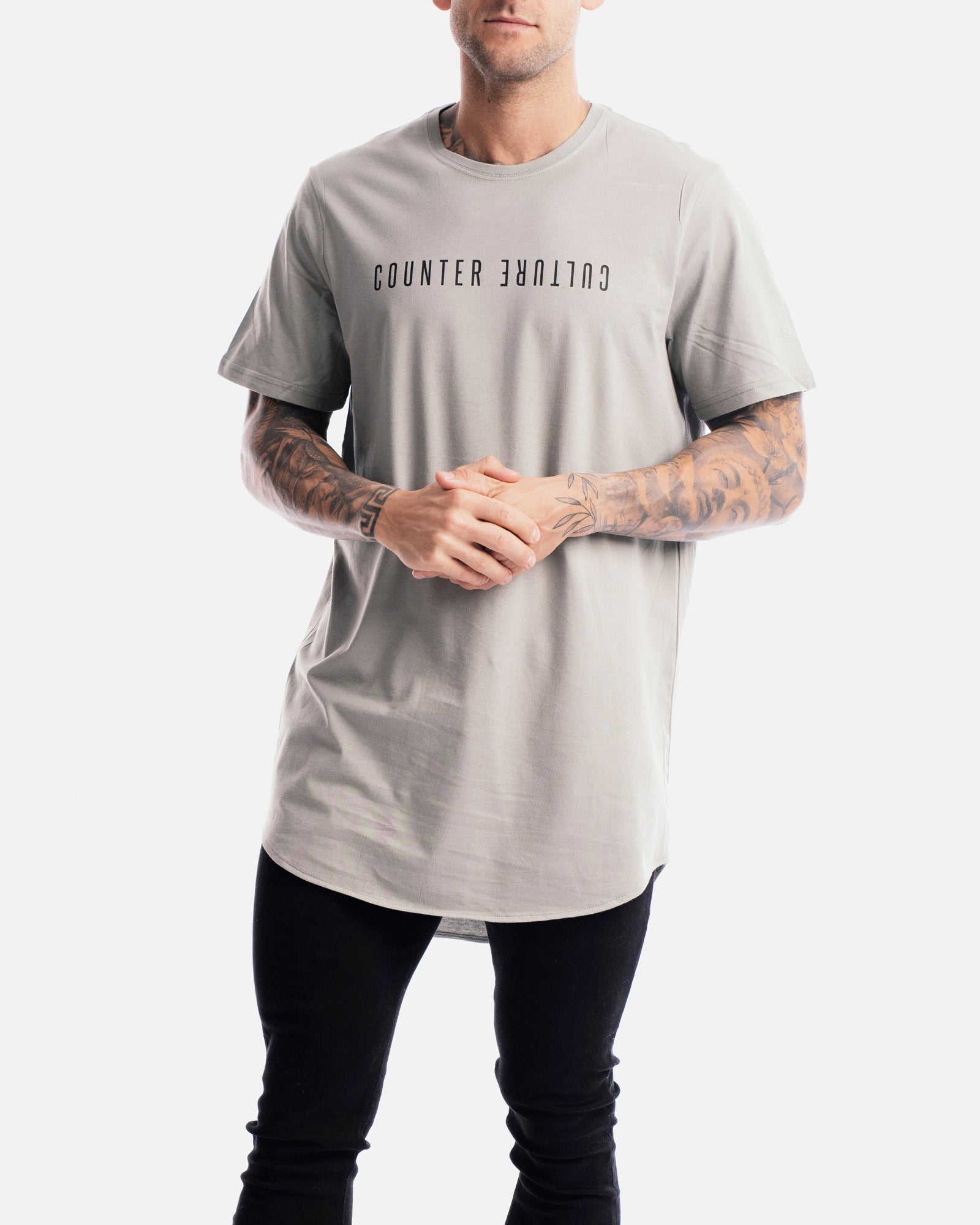 Atlas Curved Hem Tee