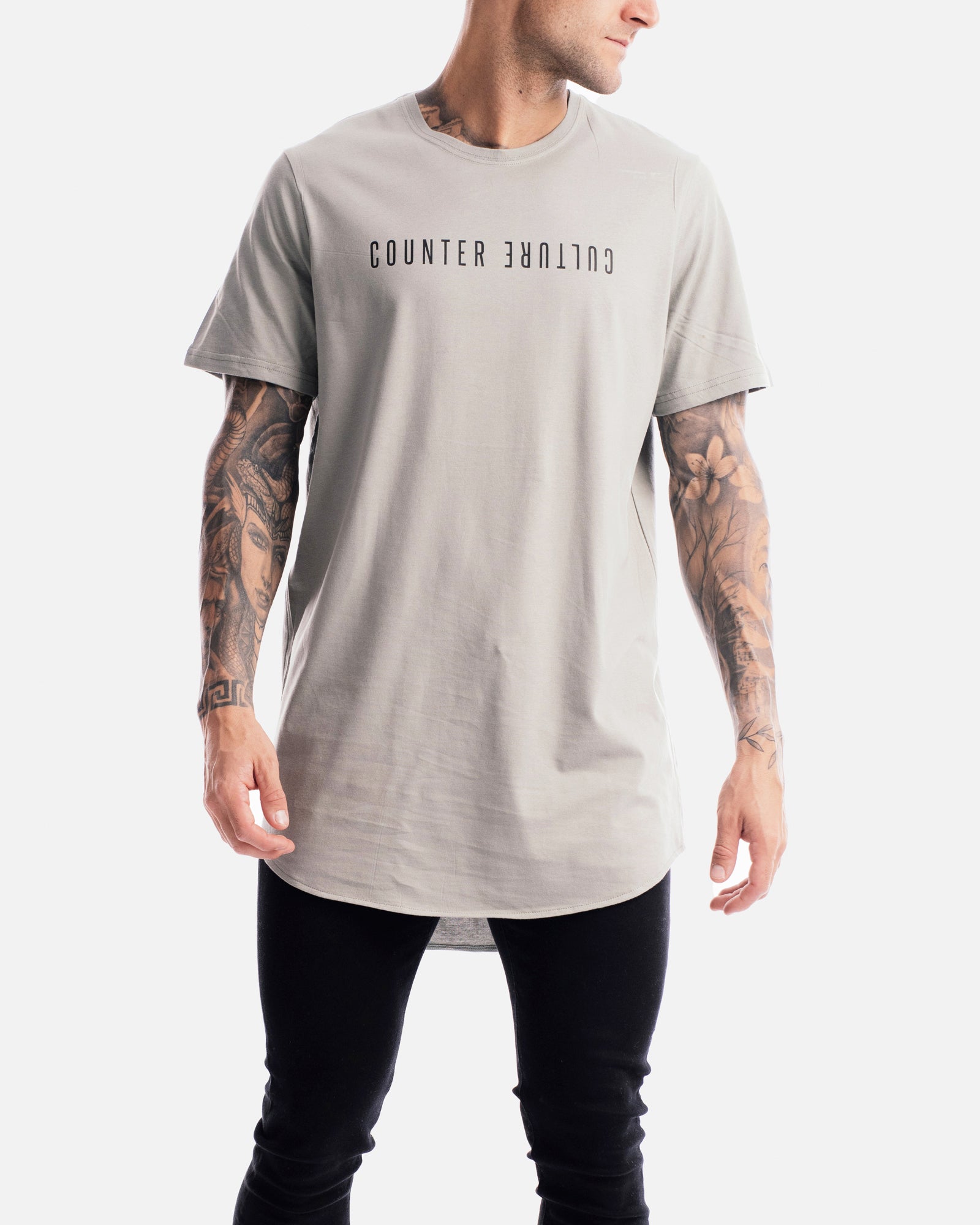 Atlas Curved Hem Tee