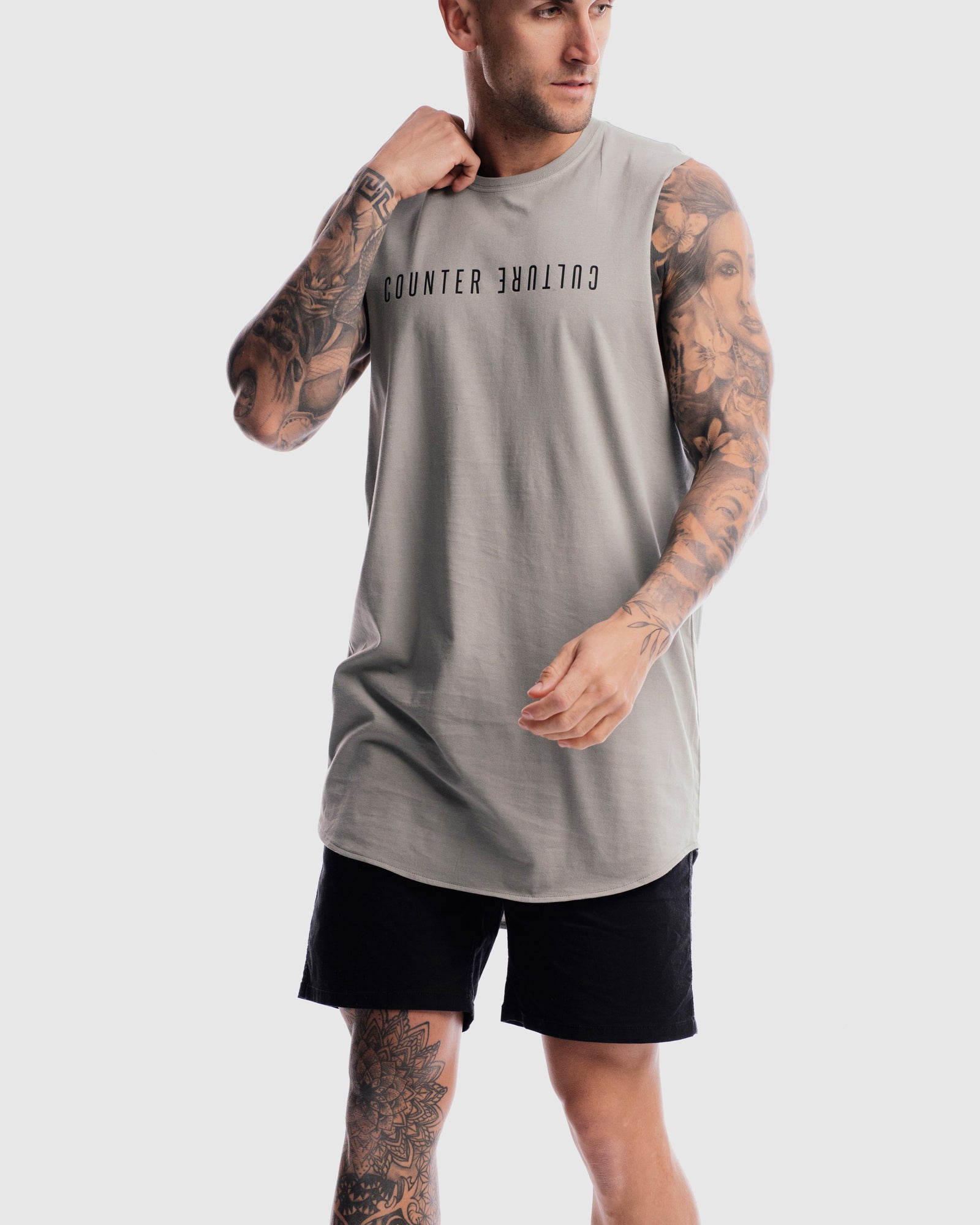 Atlas Curved Hem Tank