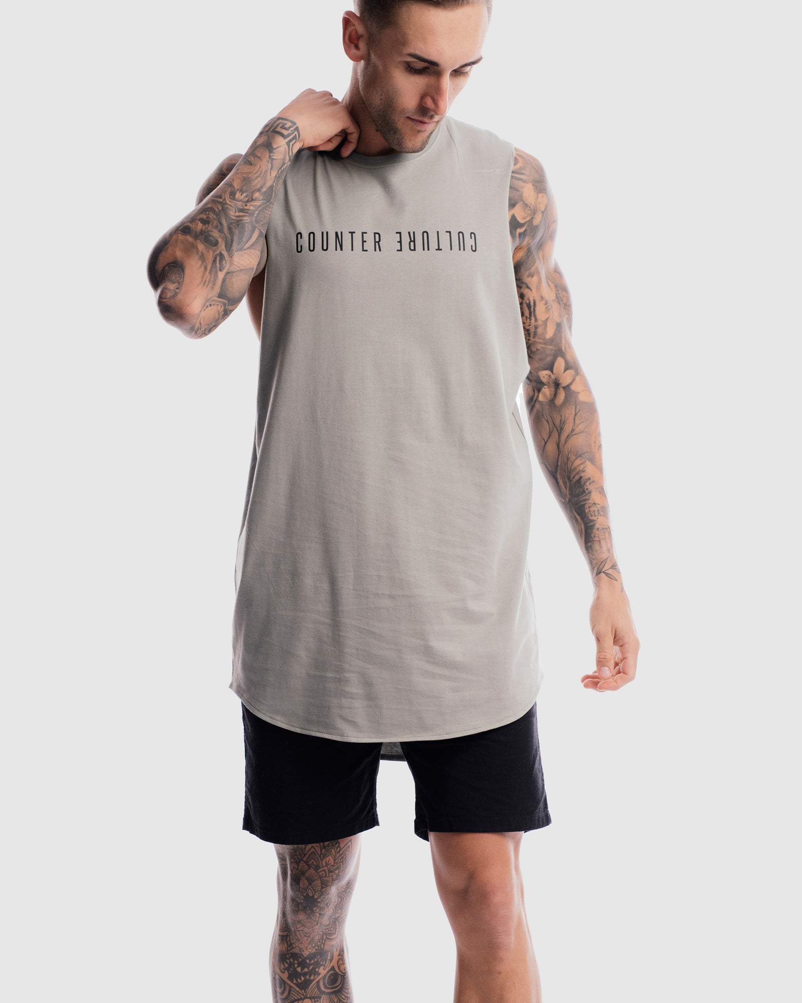 Atlas Curved Hem Tank