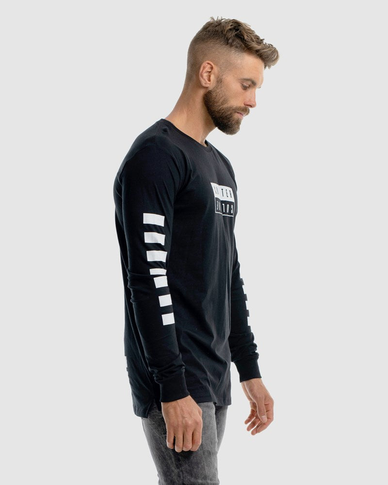 Axel Long Sleeve Tee