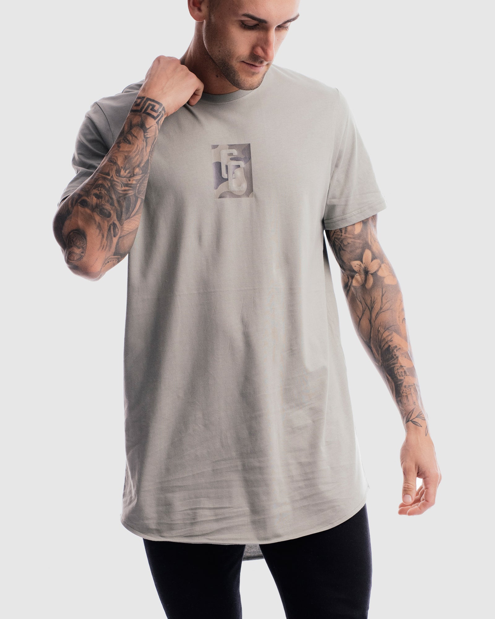 Combat Cryptic Curved Hem Tee