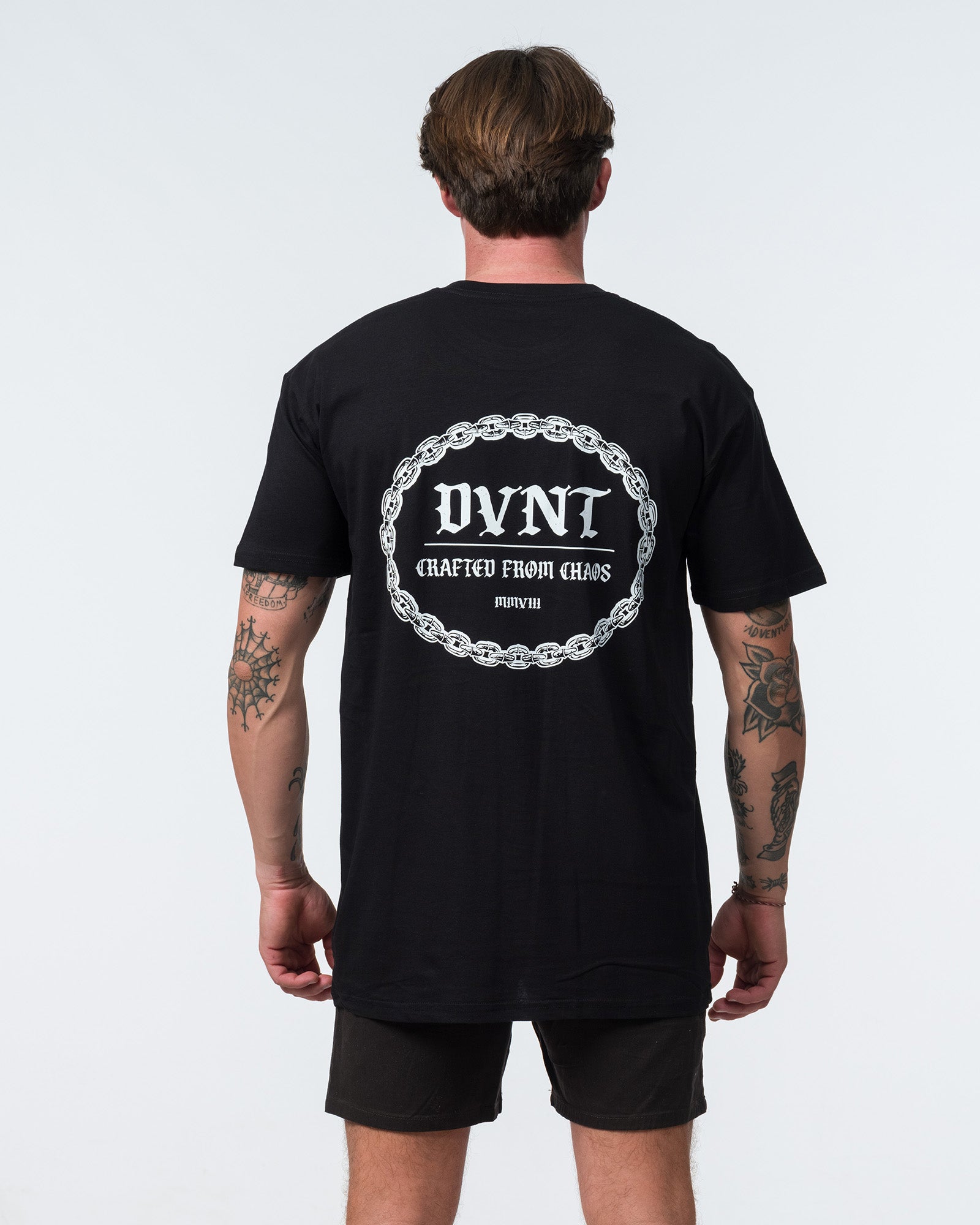 Saxon Chain Tee