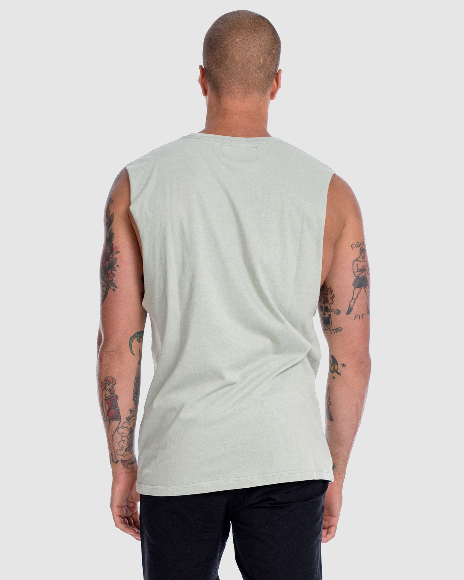 Devoid Premium Tank