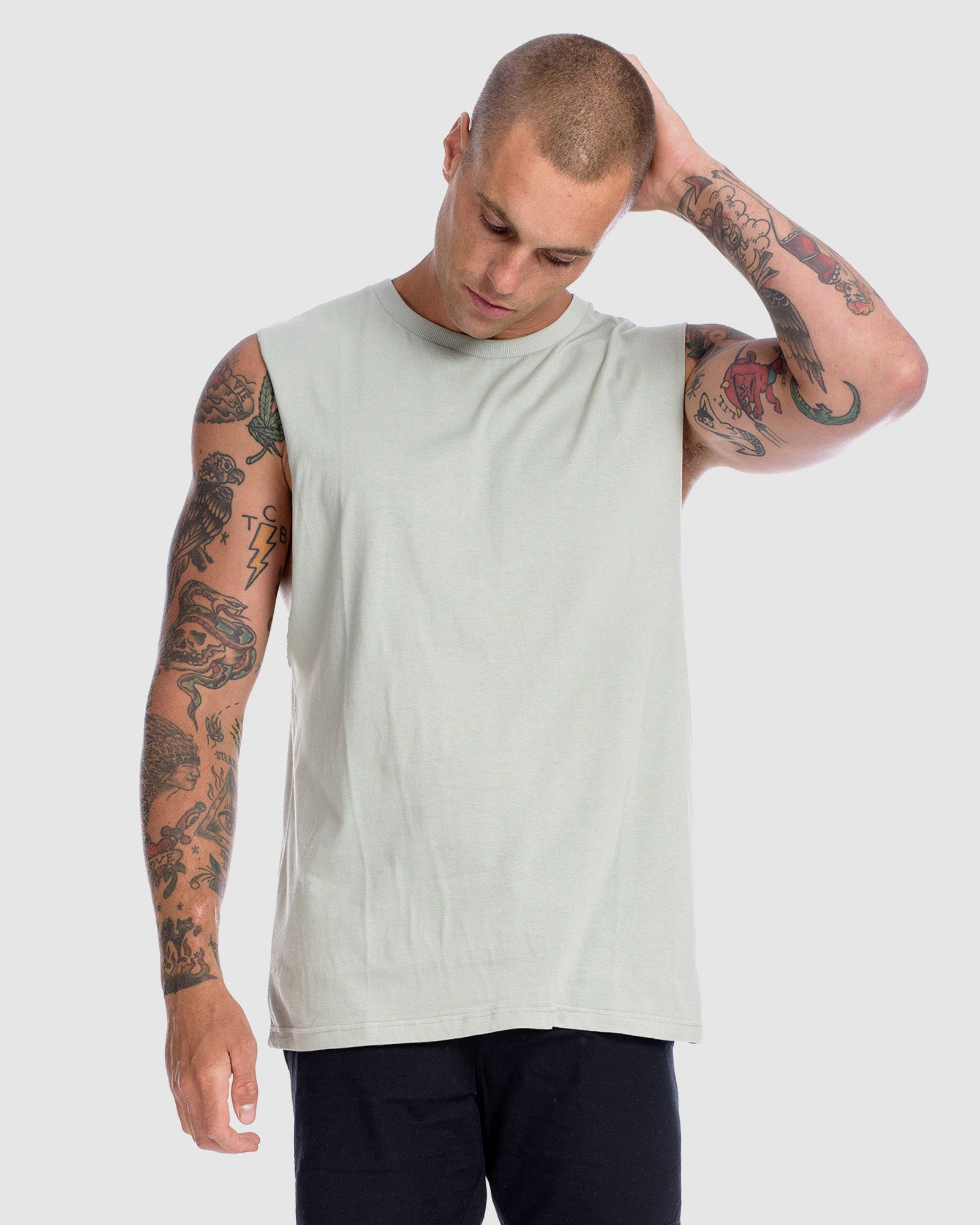 Devoid Premium Tank