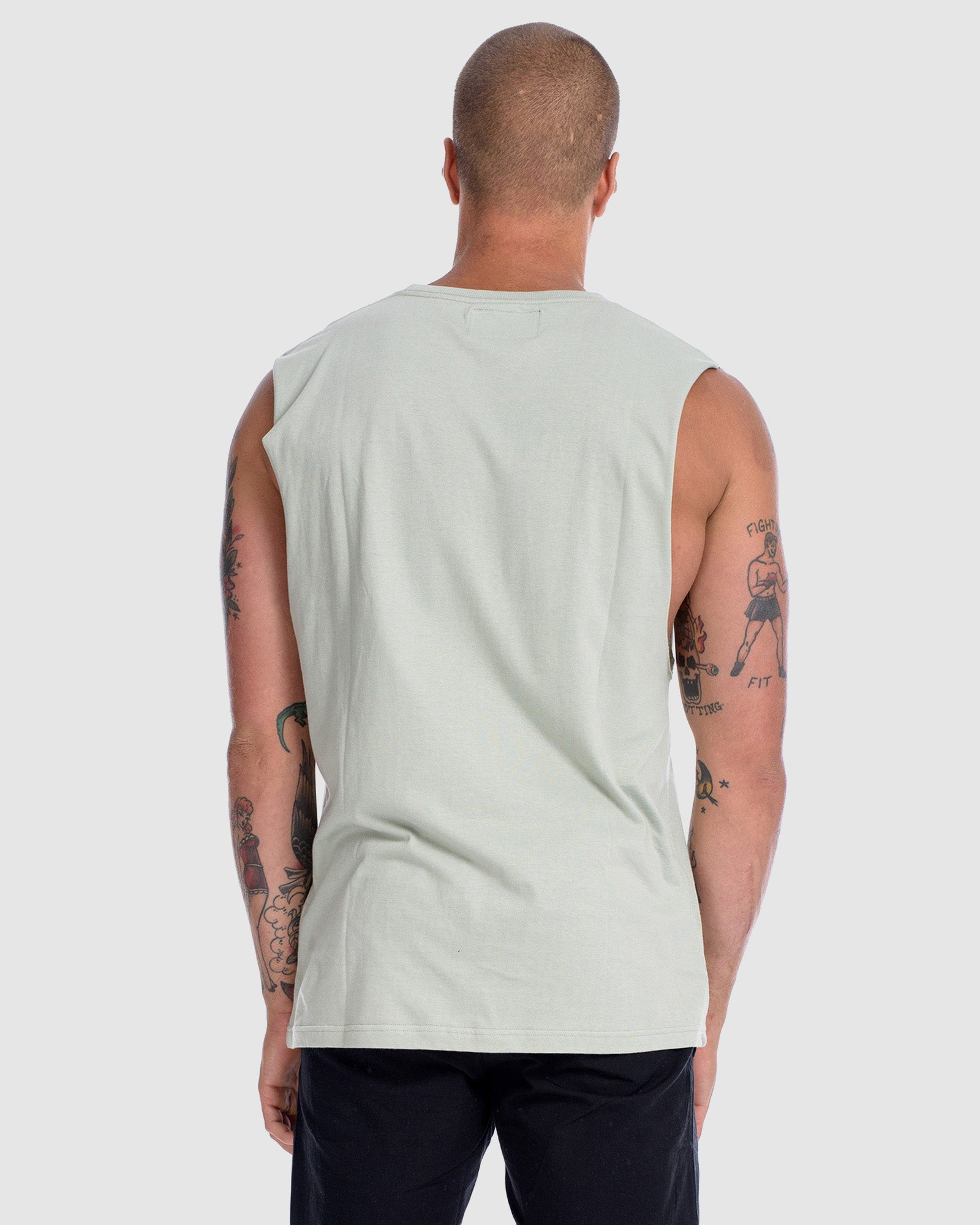 Devoid Premium Tank
