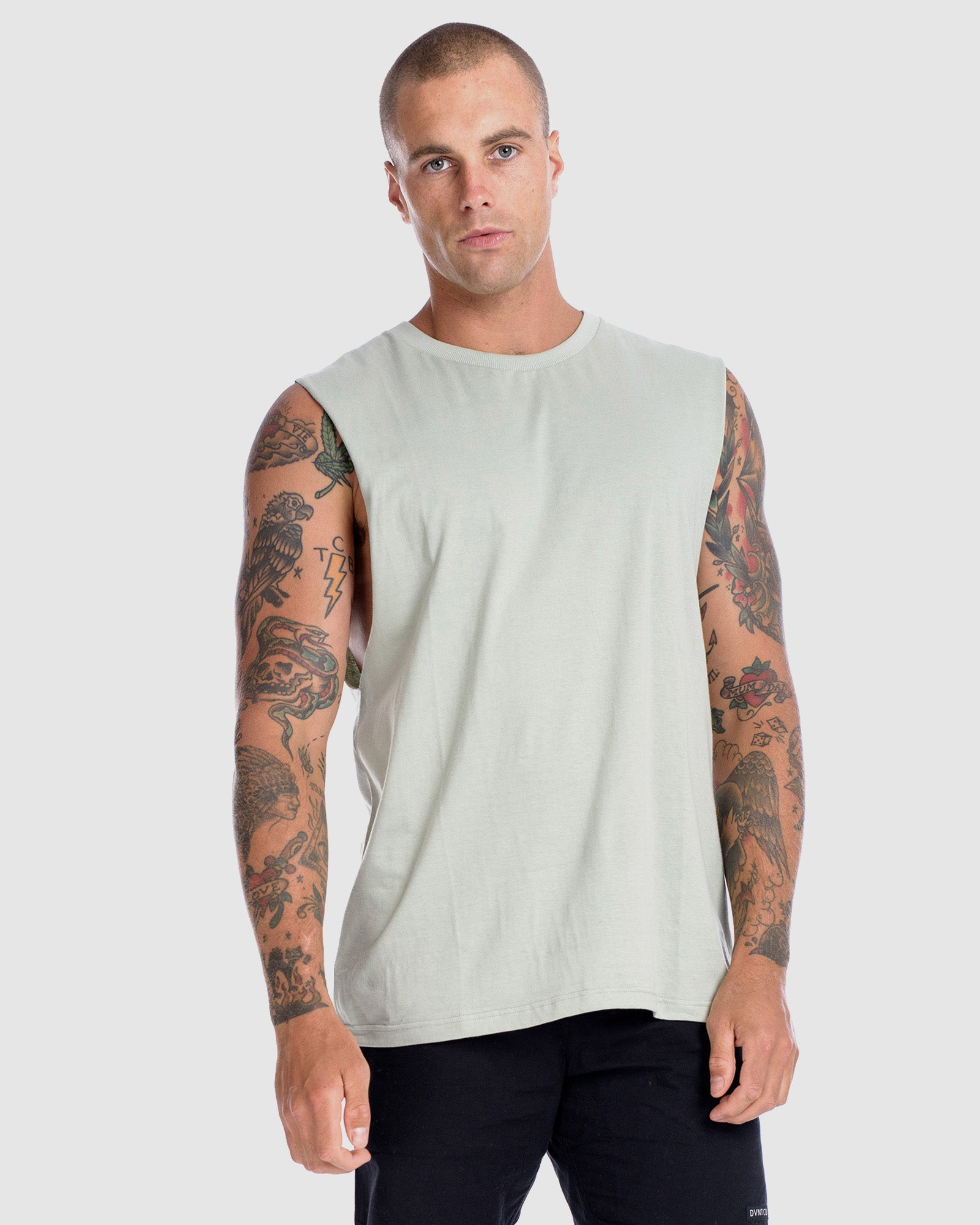 Devoid Premium Tank