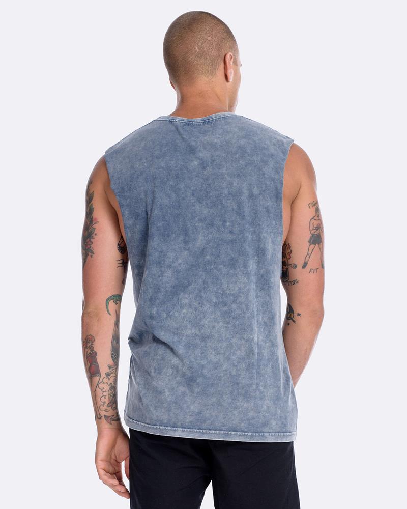 Devoid Premium Tank