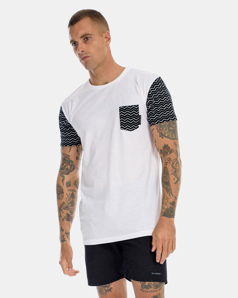 Zig Zag Tri Tee