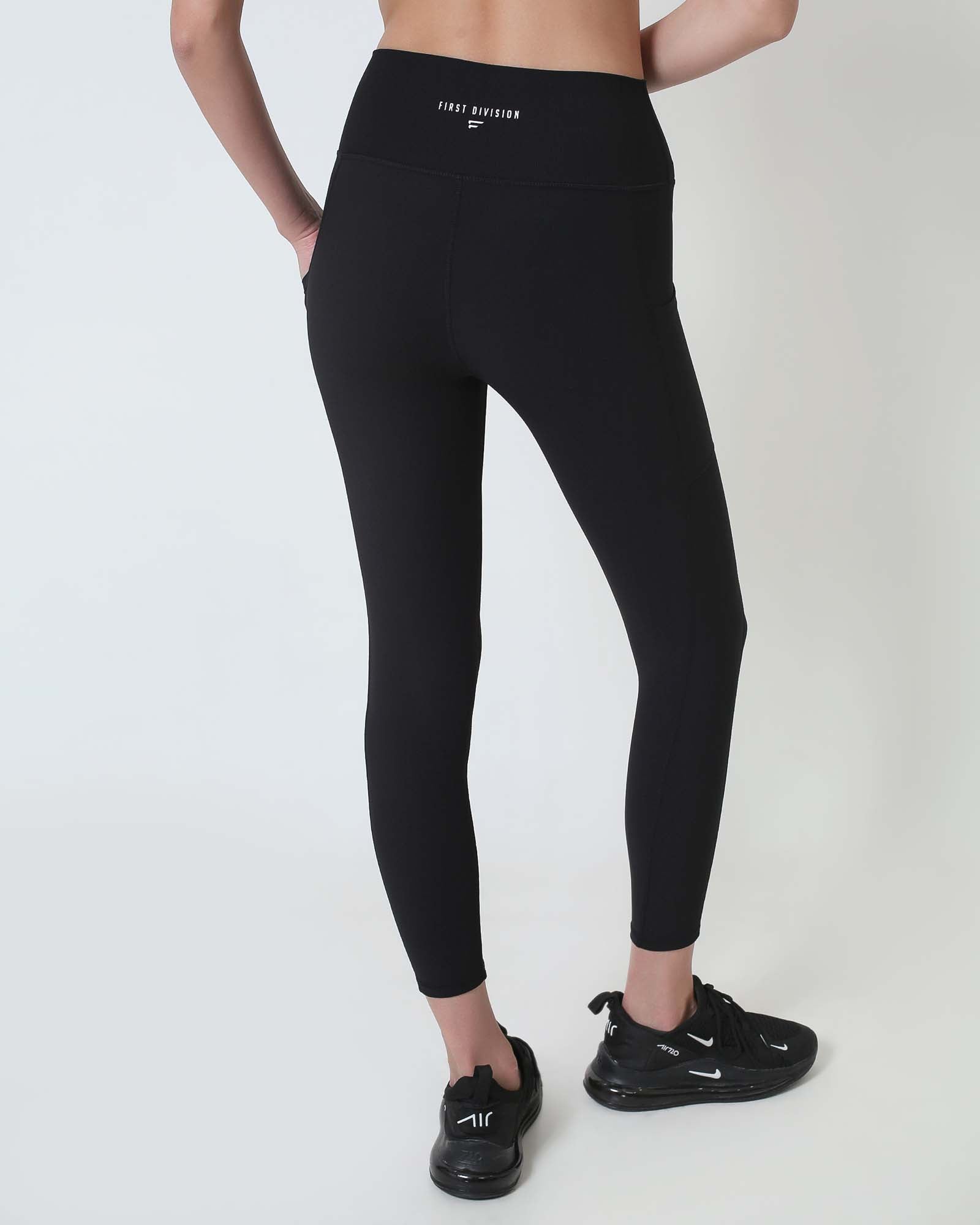 Ribbed Cross Legging