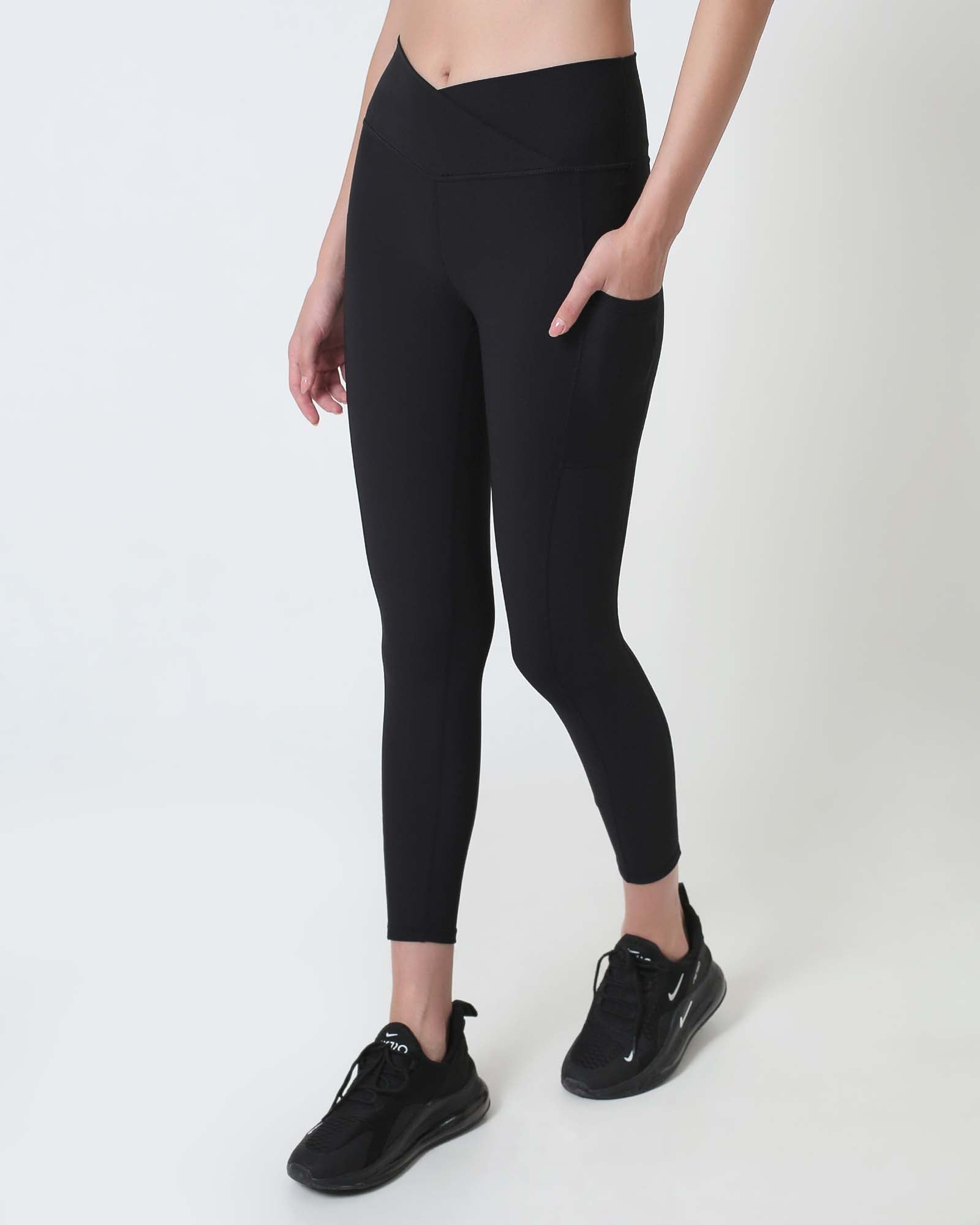 Ribbed Cross Legging