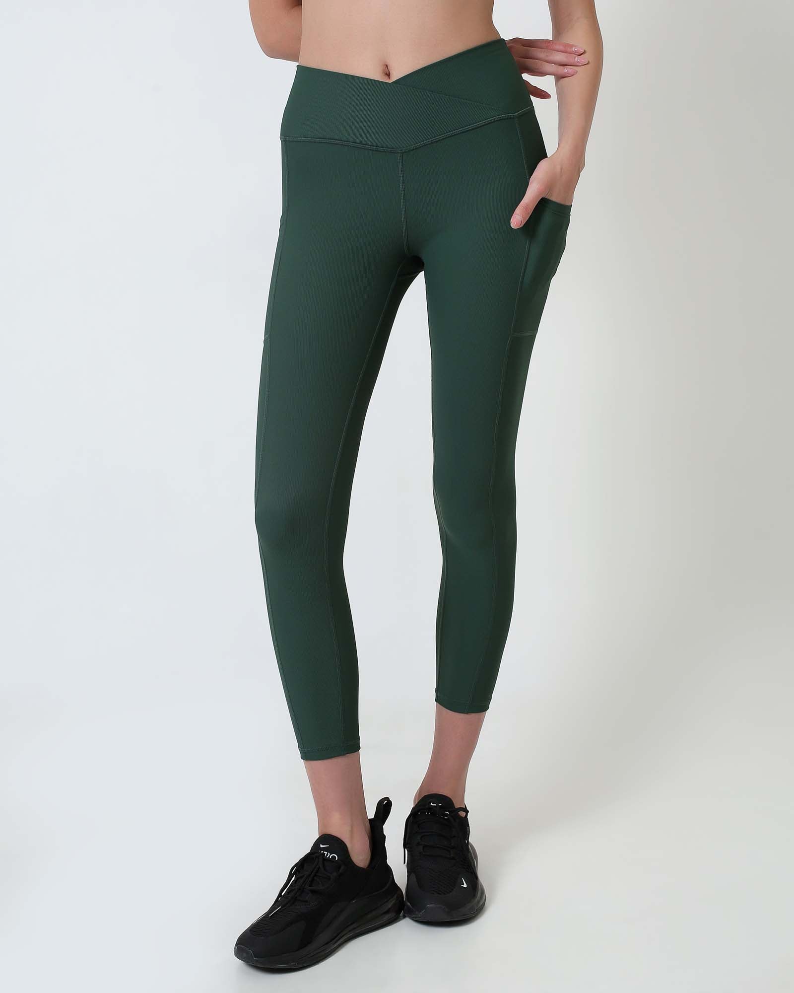 Ribbed Cross Legging