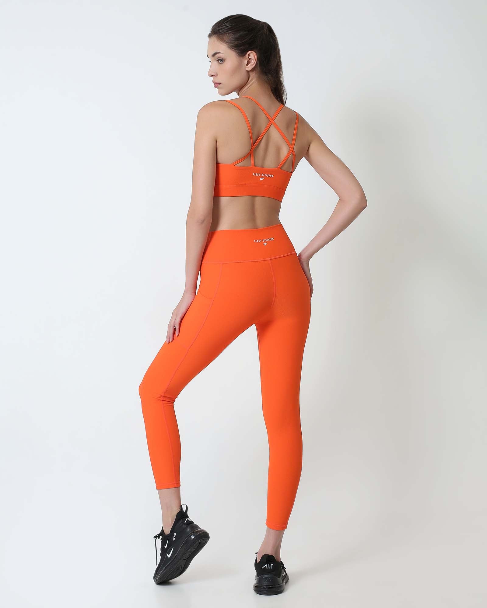 Ribbed Cross Legging