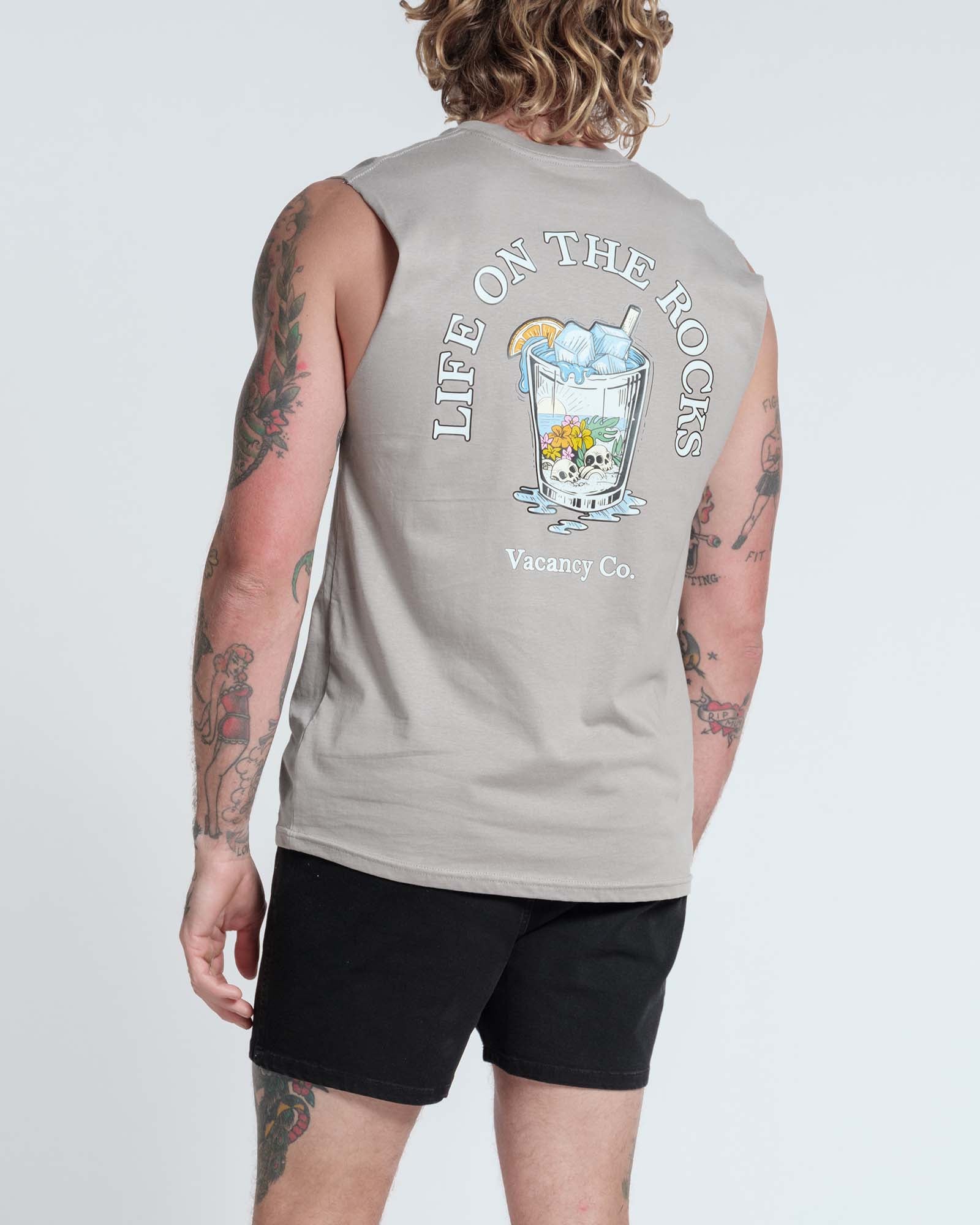 Life on the Rocks Tank