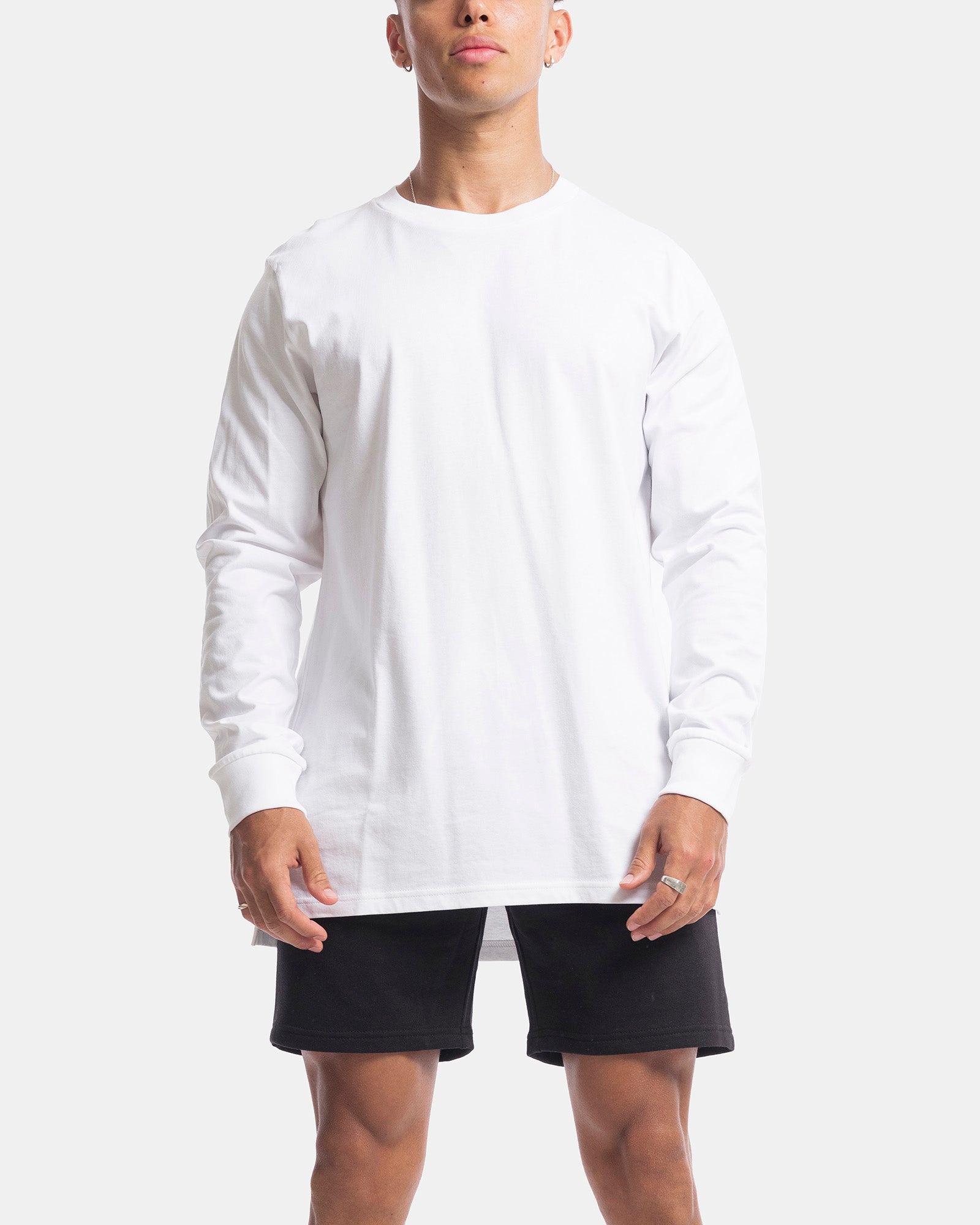 Vacant Long Sleeve Tee