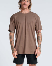 Vacant Tee